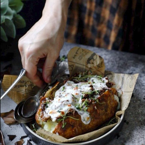 BIRRIA JACKET POTATO
